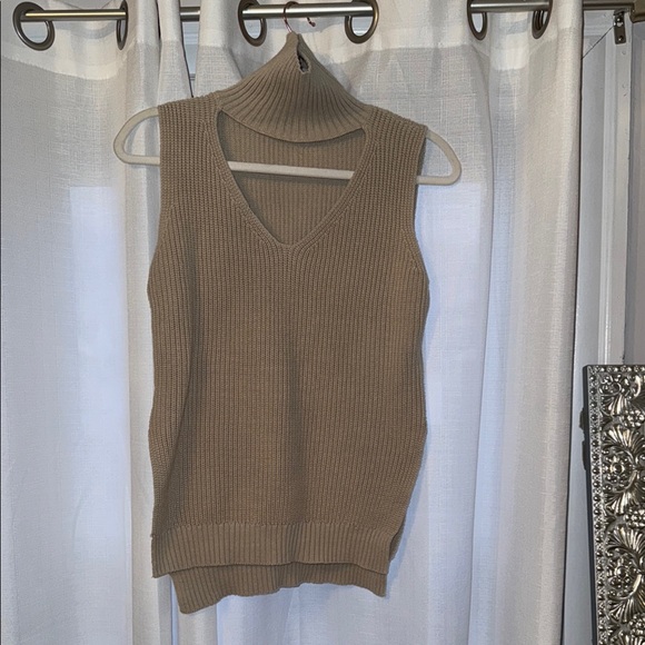 BCBG Tan Sleeveless Knit Sweater Vest - Picture 1 of 6